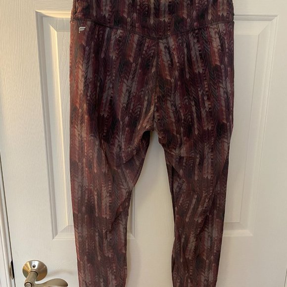 Fabletics Leggings - Picture 2 of 2